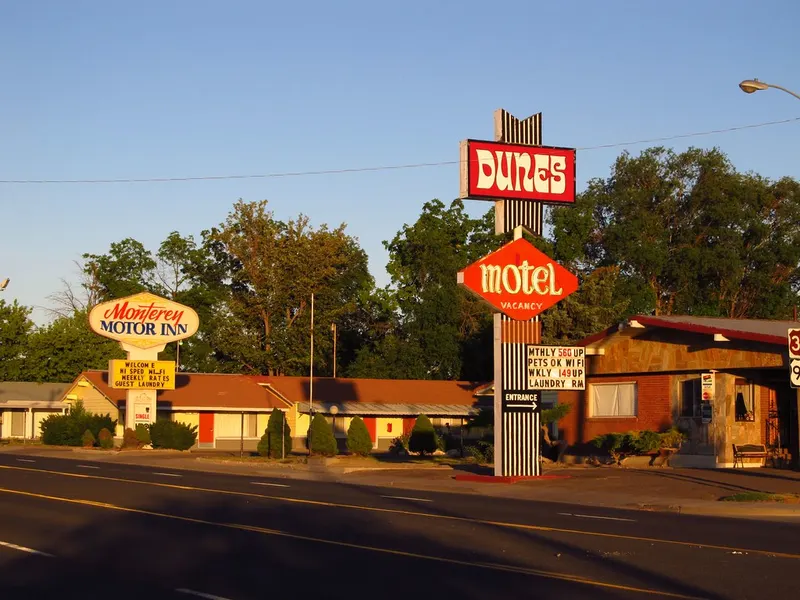 Dunes Motel, 447 Addison Ave W, Twin Falls, ID