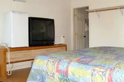 Dunes Motel, 447 Addison Ave W, Twin Falls, ID